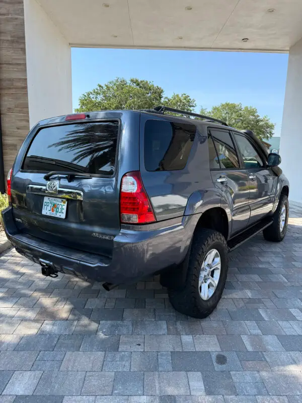 TOYOTA 4RUNNER - Image 7